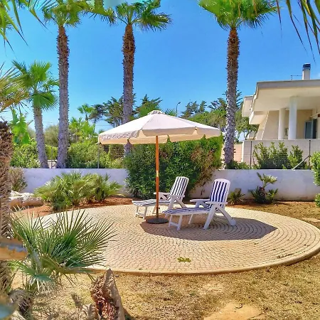 Oasi Sul Mare Fronte Mare Villino 7 Vista Giardino 別荘 トッレ・スーダ