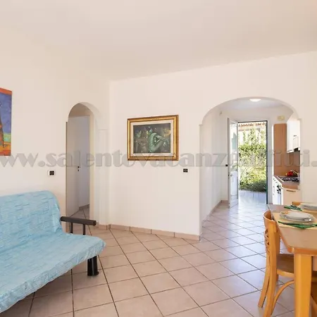 Oasi Sul Mare Fronte Mare Villino 7 Vista Giardino 別荘 トッレ・スーダ